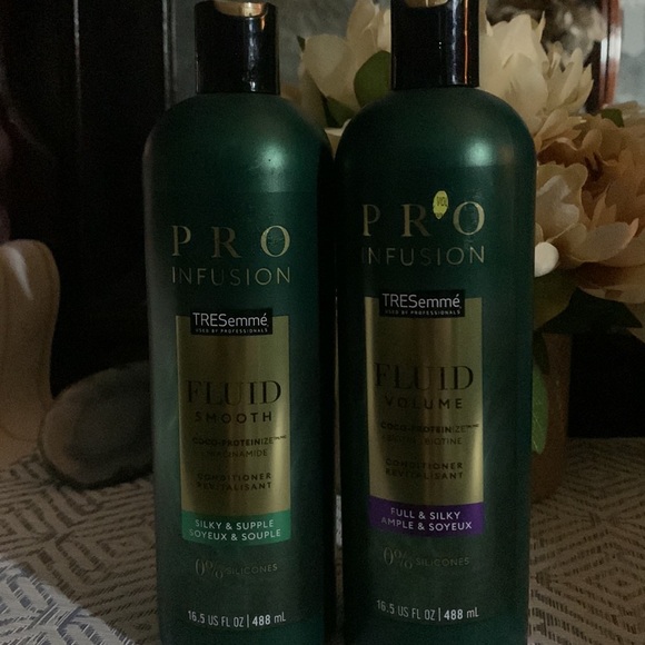 Set Of TRESemme’ Fluid Volume Conditioners - Picture 3 of 10